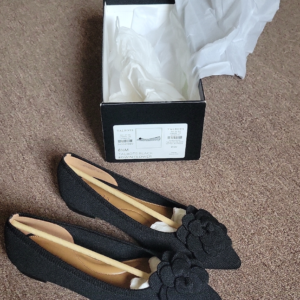 Talbots Black Flats with Bow Detail